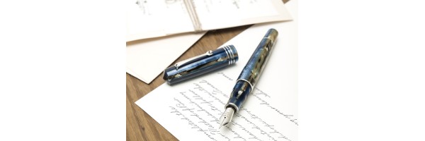 Leonardo Officina Italiana - Momento Zero Grande - Dark Hawaii - Stilografica - Pennino acciaio Leonardo Officina Italiana - Momento Zero Grande - Dark Hawaii - Stilografica - Pennino acciaio