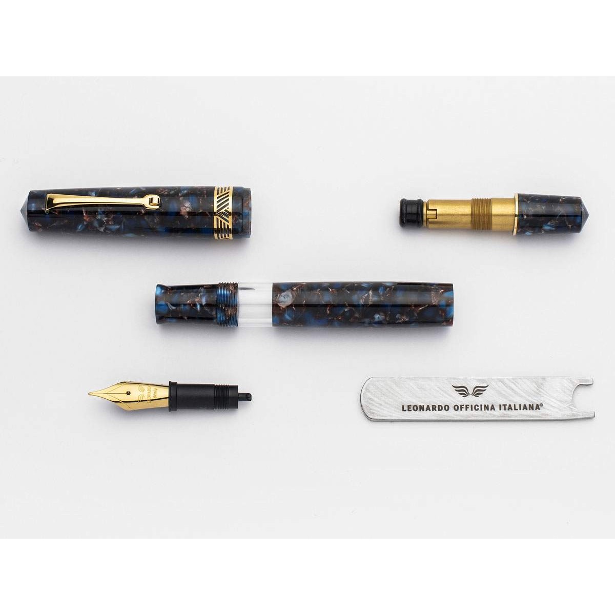 Leonardo Officina Italiana - Momento Magico - Pietra Salata GT - Fountain pen - Gold nib