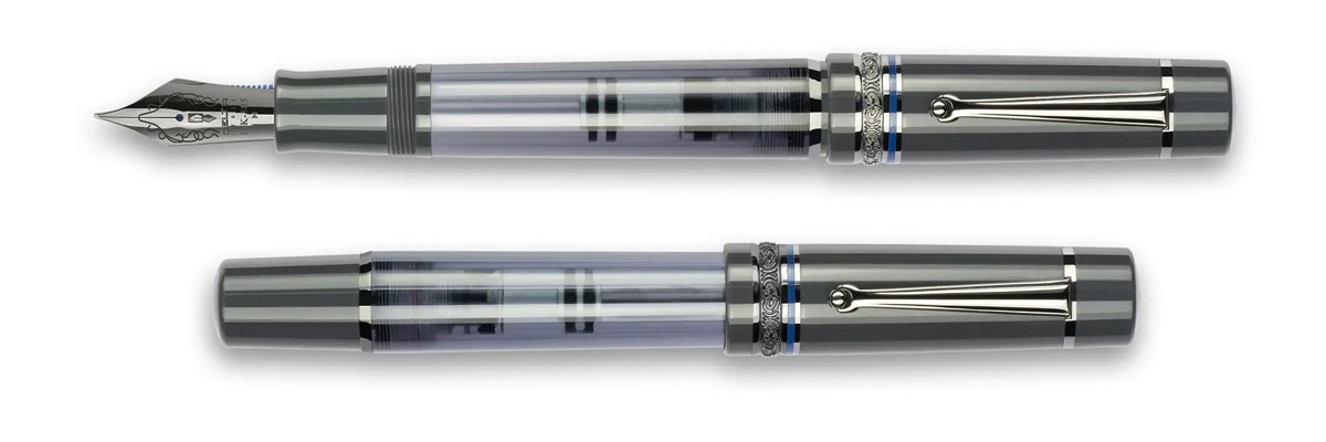 Delta - Prestige Grey - Fountain Pen - Limited Edition Delta - Prestige Grey - Fountain Pen - Limited Edition
