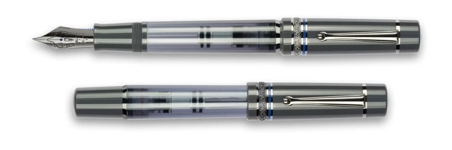 Delta - Prestige Grey - Fountain Pen - Limited Edition Delta - Prestige Grey - Fountain Pen - Limited Edition