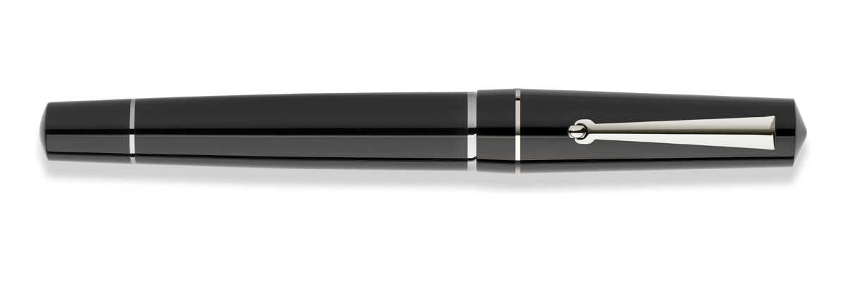 Delta - Dune - Black - Fountain pen - Steel Delta - Dune - Black - Fountain pen - Steel