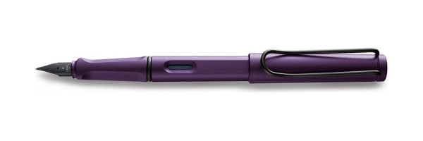 Lamy - Safari ( Special Edition 2016 ) - Penna Stilografica - Dark Lilac - Prezzo su richiesta Lamy - Safari ( Special Edition 2016 ) - Penna Stilografica - Dark Lilac - Prezzo su richiesta