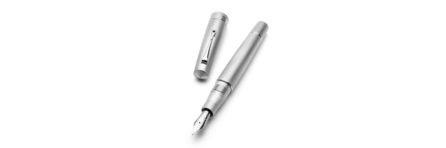 Leonardo Officina Italiana - Momento Zero - Alumina ST - Stilografica - Pennino acciaio Leonardo Officina Italiana - Momento Zero - Alumina ST - Stilografica - Pennino acciaio