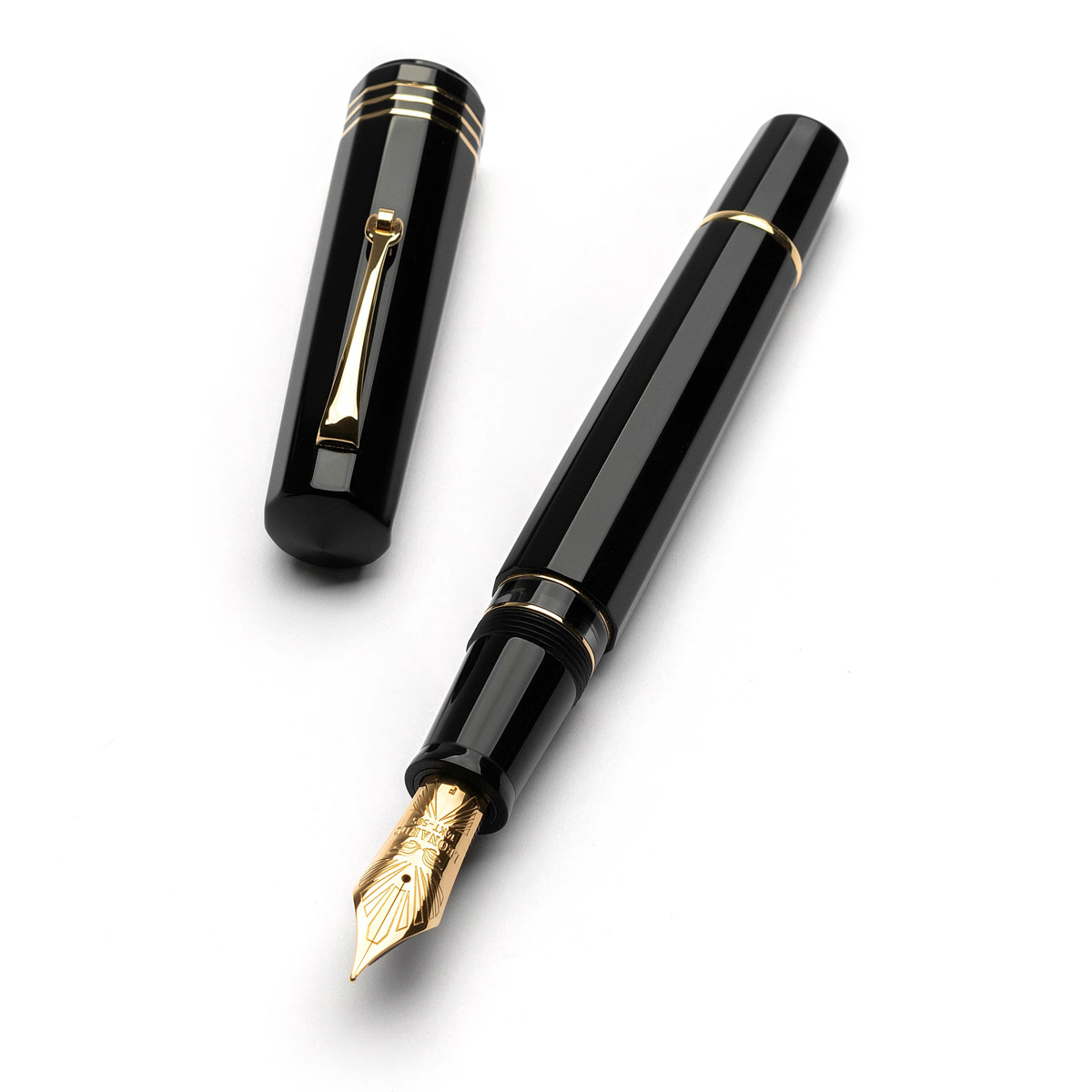 Leonardo Officina Italiana - Dodici (Twelve) - Vulcanica GT - Fountain pen - 14kt. Gold Nib Leonardo Officina Italiana - Dodici (Twelve) - Vulcanica GT - Fountain pen - 14kt. Gold Nib