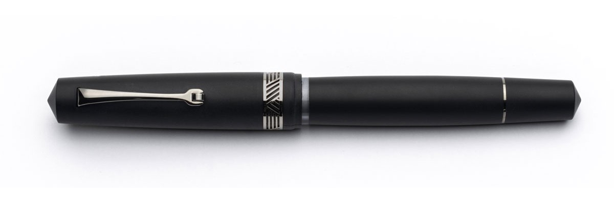 Leonardo Officina Italiana - Momento Magico - Matte Anima Nera RT - Fountain pen - Gold nib Leonardo Officina Italiana - Momento Magico - Matte Anima Nera RT - Fountain pen - Gold nib