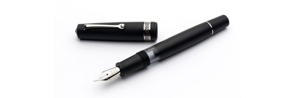 Leonardo Officina Italiana - Momento Magico - Matte Anima Nera HT - Fountain pen - Steel nib Leonardo Officina Italiana - Momento Magico - Matte Anima Nera HT - Fountain pen - Steel nib