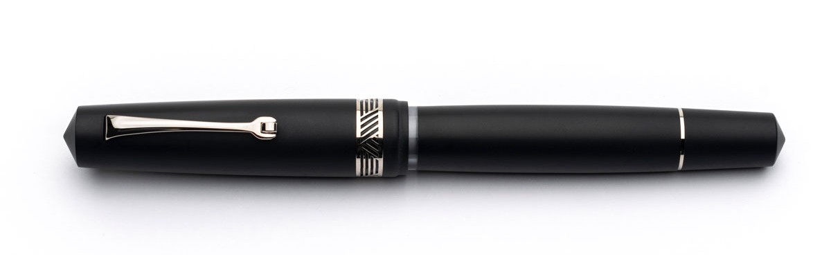 Leonardo Officina Italiana - Momento Magico - Matte Anima Nera HT - Fountain pen - Steel nib Leonardo Officina Italiana - Momento Magico - Matte Anima Nera HT - Fountain pen - Steel nib