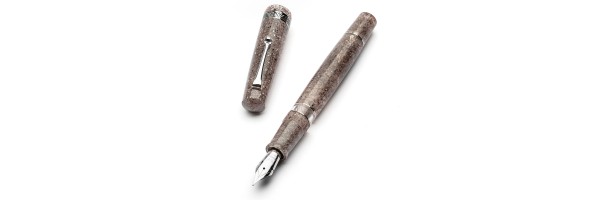 Leonardo Officina Italiana - Momento Magico 2025 - Sea Sand ST - Fountain pen - 14kt. Gold nib Leonardo Officina Italiana - Momento Magico 2025 - Sea Sand ST - Fountain pen - 14kt. Gold nib