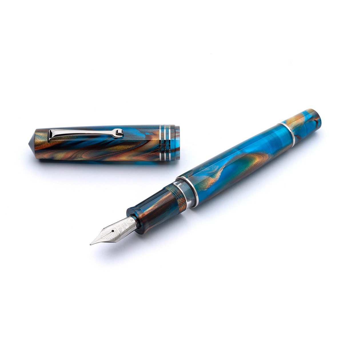 Leonardo Officina Italiana - MZG 2.0 - Stardus - Stilografica - Pennino in oro 14kt. Leonardo Officina Italiana - MZG 2.0 - Stardus - Stilografica - Pennino in oro 14kt.