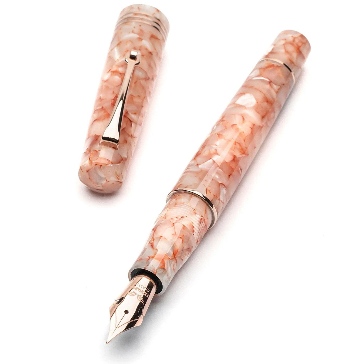Leonardo Officina Italiana - Momento Zero resina - Angel Skin GT - Stilografica - Pennino acciaio Leonardo Officina Italiana - Momento Zero resina - Angel Skin GT - Stilografica - Pennino acciaio