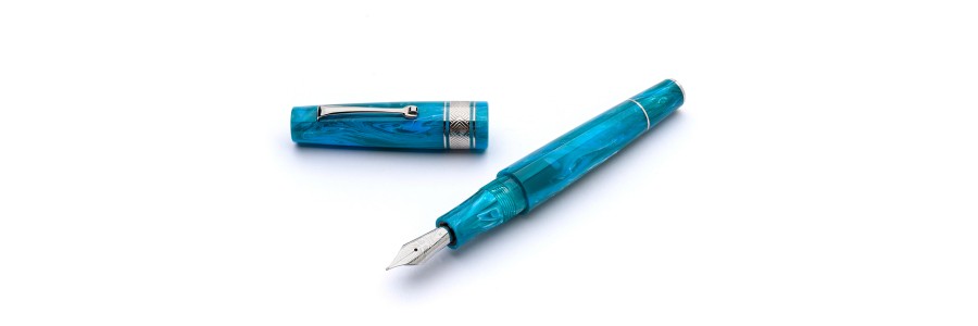 Leonardo Officina Italiana - Supernova Regular Size - Star Light Blue ST - Stilografica - Pennino acciaio Leonardo Officina Italiana - Supernova Regular Size - Star Light Blue ST - Stilografica - Pennino acciaio
