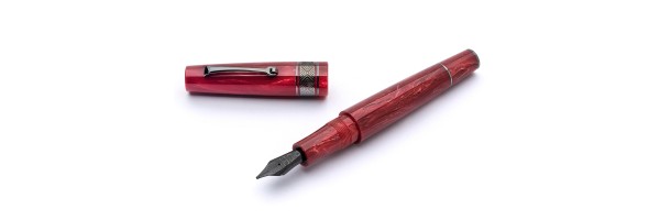 Leonardo Officina Italiana - Supernova Regular Size - Star Light Pink RT - Fountain pen - Steel nib Leonardo Officina Italiana - Supernova Regular Size - Star Light Pink RT - Fountain pen - Steel nib