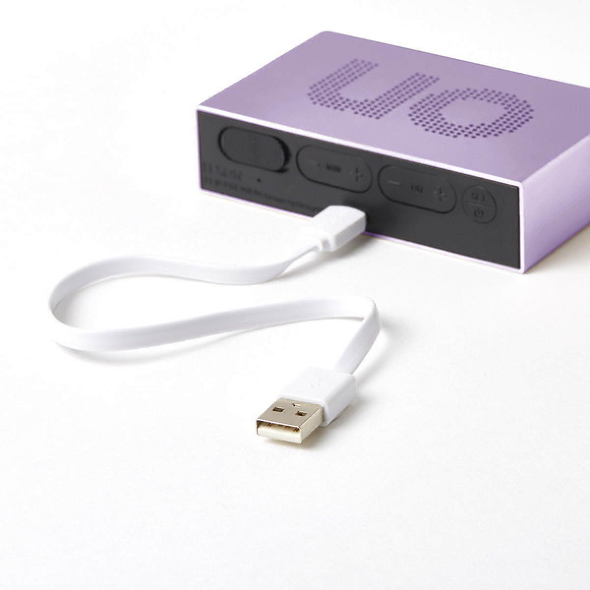 Lexon - Flip Premium - Reversible LCD alarm clock - Light Lilac Lexon - Flip Premium - Reversible LCD alarm clock - Light Lilac