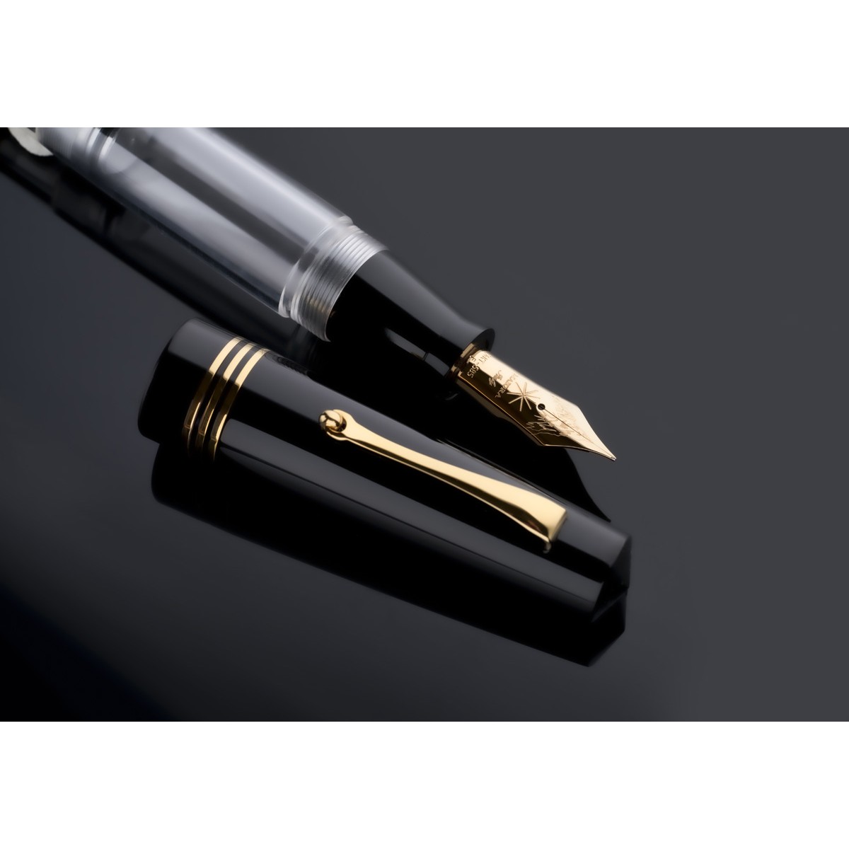 Maiora - Everest - Mega Piston - Demonstrator - Fountain pen - Limited Edition Maiora - Everest - Mega Piston - Demonstrator - Fountain pen - Limited Edition