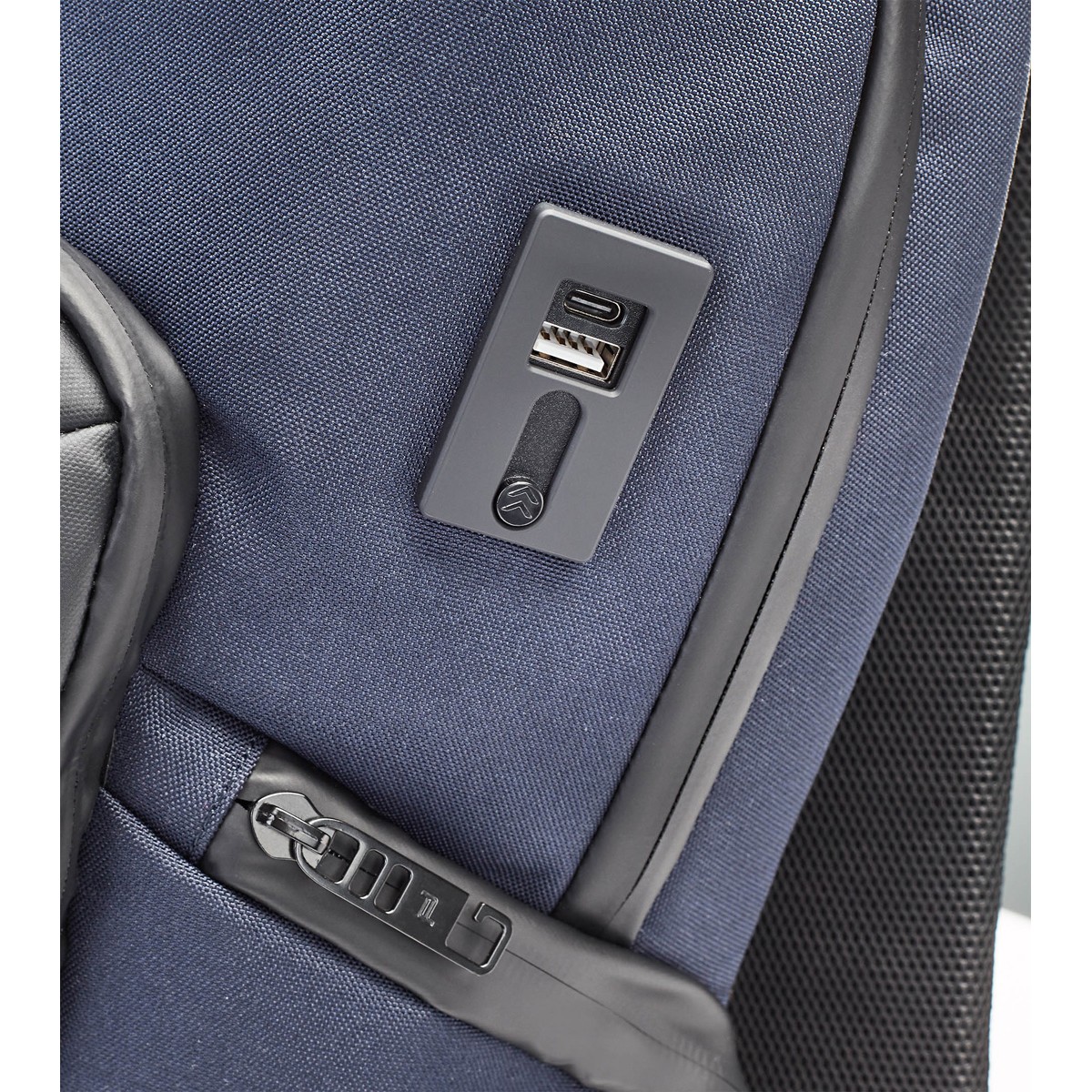 Porsche Design - Urban Eco Zaino S - Dark Blue Porsche Design - Urban Eco Zaino S - Dark Blue