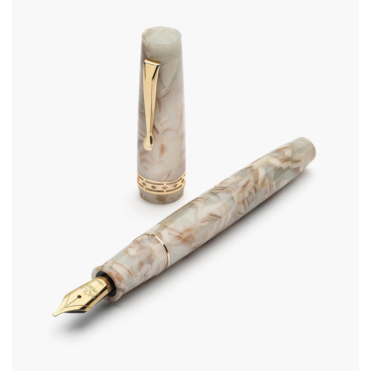 RADIUS 1934 - Settimo - Marmo Bianco GT - Fountain Pen RADIUS 1934 - Settimo - Marmo Bianco GT - Fountain Pen
