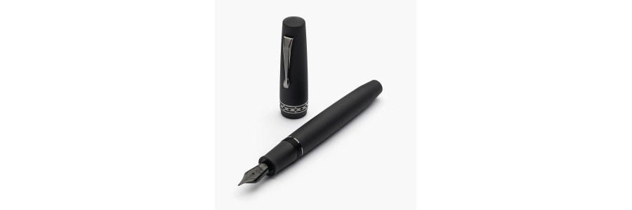 RADIUS 1934 - Settimo - Nero Opaco RT - Fountain Pen RADIUS 1934 - Settimo - Nero Opaco RT - Fountain Pen