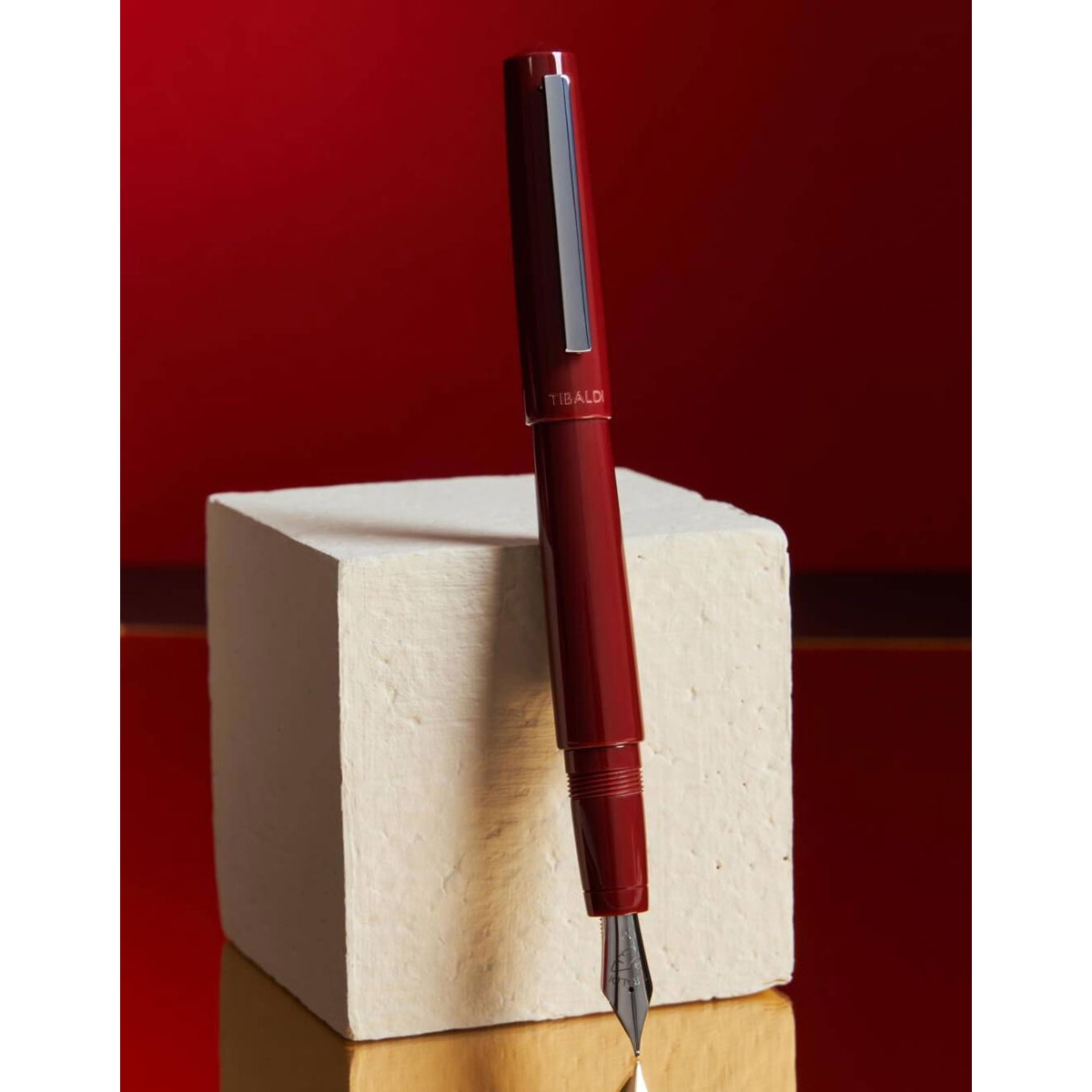 Tibaldi - Infrangibile - Stilografica - Deep Red Tibaldi - Infrangibile - Stilografica - Deep Red