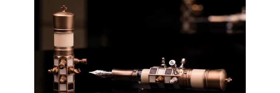 Visconti - Checkmate - Limited Edition - Oversize Fountain Pen Visconti - Checkmate - Limited Edition - Oversize Fountain Pen